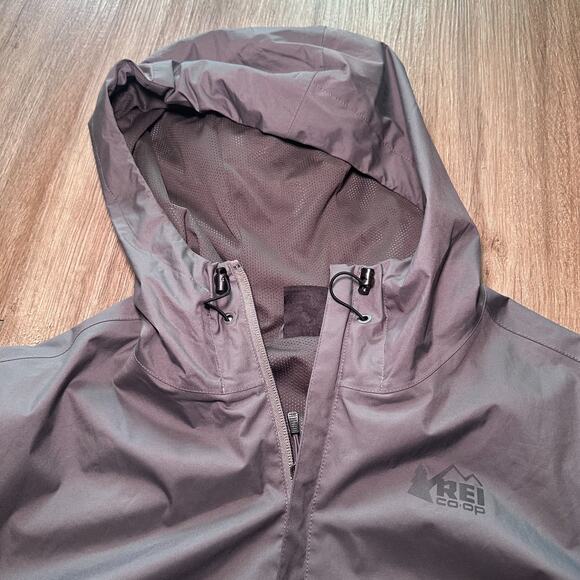 REI Co-op Hooded Rain Jacket Gray Lightweight Windbreaker Water-Resistant Sz XL - Picture 4 of 9